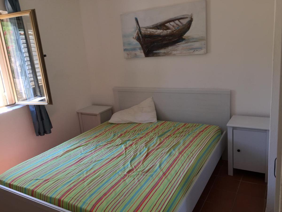 Villetta Iolanda A Stazzo Pulcheddu - Palau Bagian luar foto